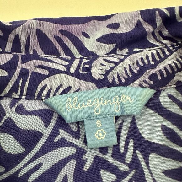 Blue Ginger Womens Button Up Blouse Top Size S Purple Tropical Leaf Floral - Picture 6 of 12